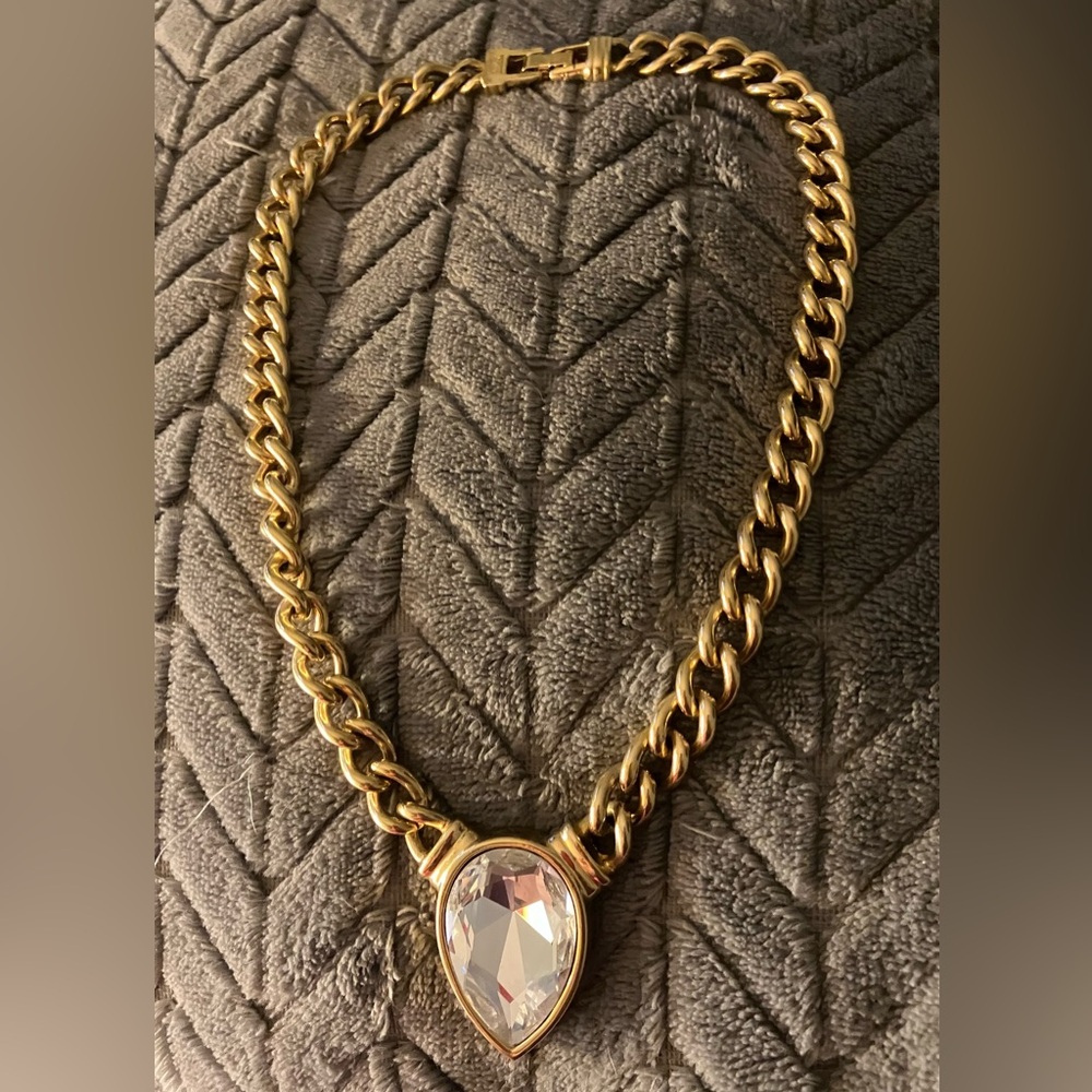 Vintage Swarovski (SAL) chunky gold tone necklace with Large Swarovski crystal